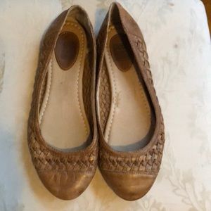 Frye Carson ballet flats